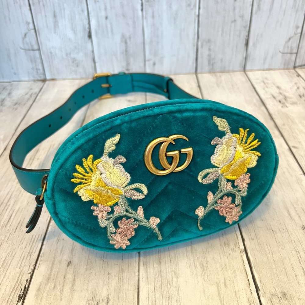 Gucci GG Marmont Authentic Monogram Floral Embroidered Teal Chevron Belt Bag NEW - Picture 2 of 15